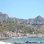 Apartamento Casa Capri Giardini-Naxos