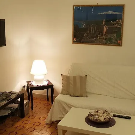 Casa Capri 아파트 지아르디니낙소스